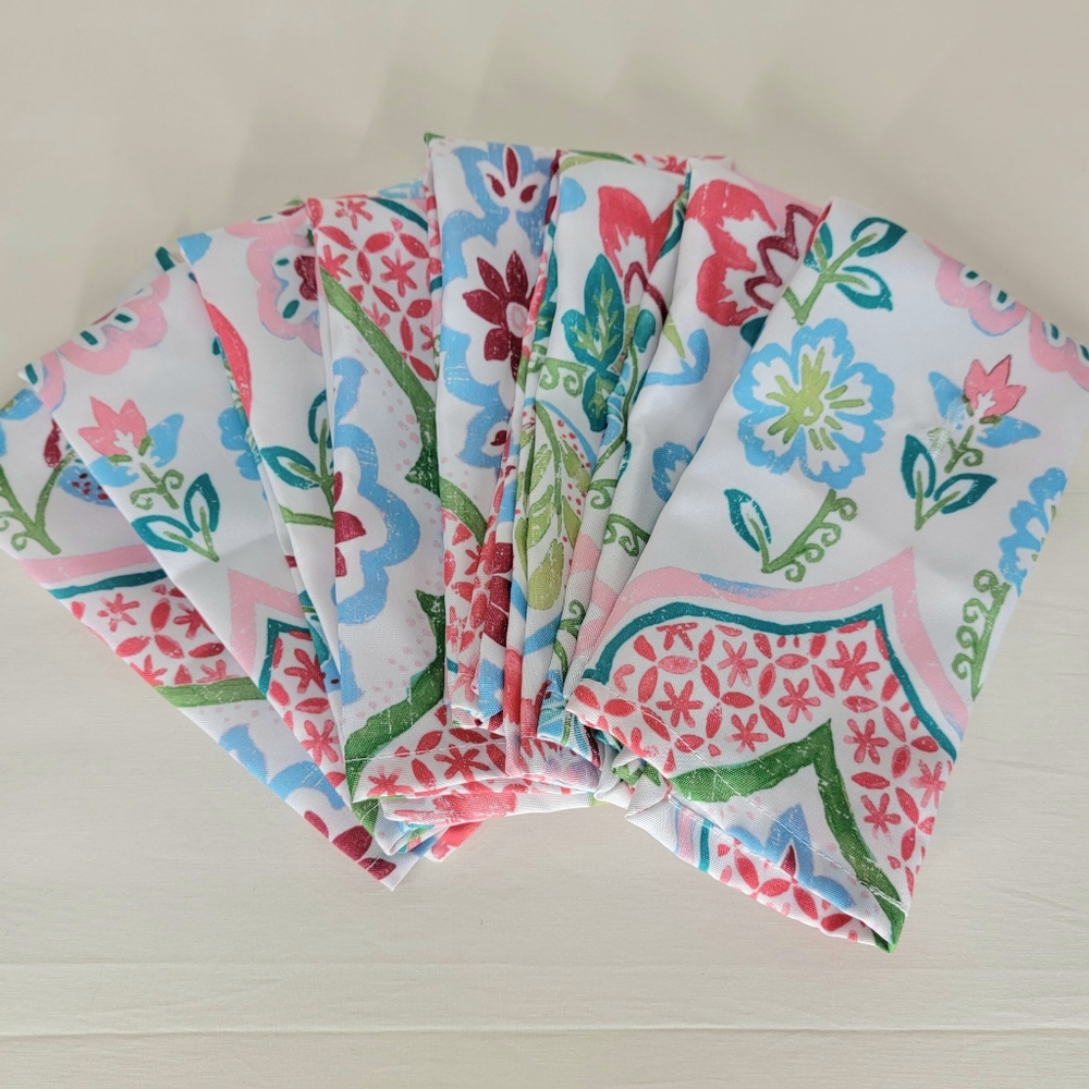 Floral Nicole Miller Home Napkins Set Of 8 Has Flaw